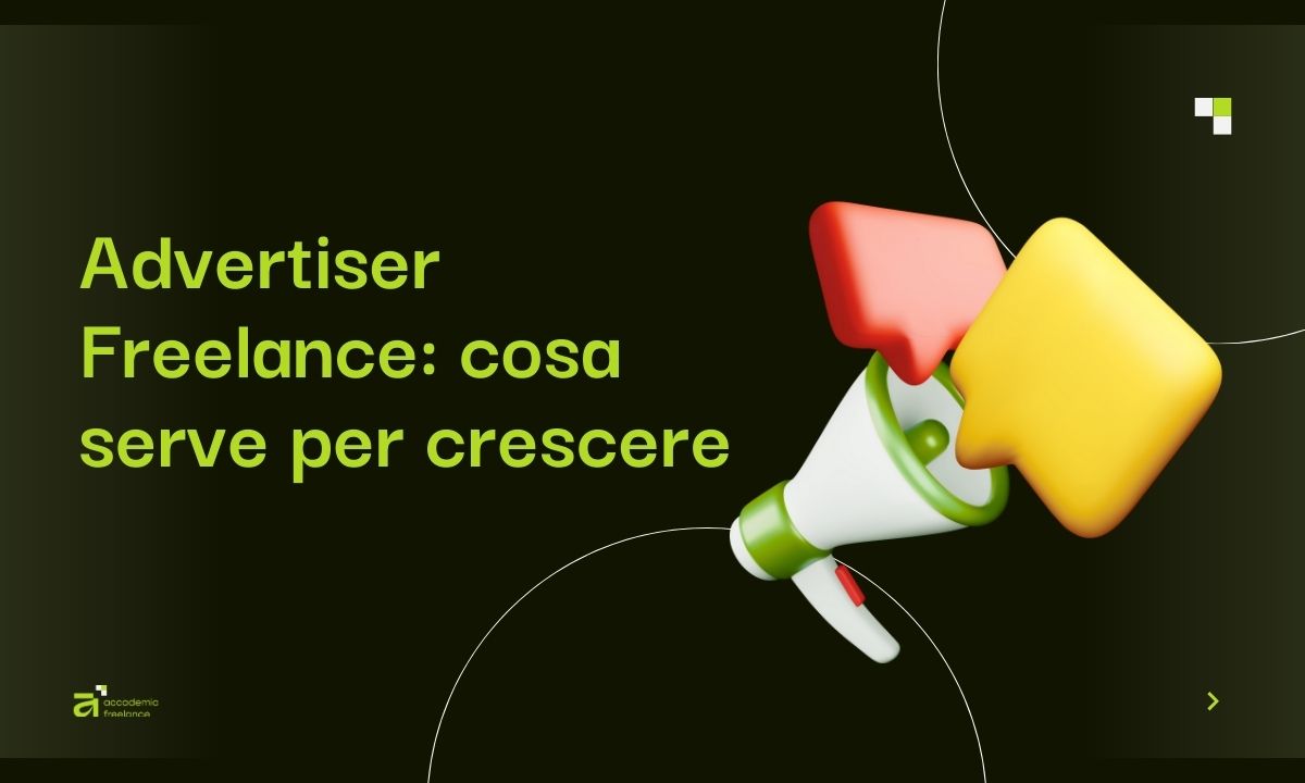 Grafica editoriale con megafono 3D bianco e verde da cui escono fumetti colorati rosso e giallo, rappresenta la comunicazione pubblicitaria per l'articolo su come crescere come advertiser freelance